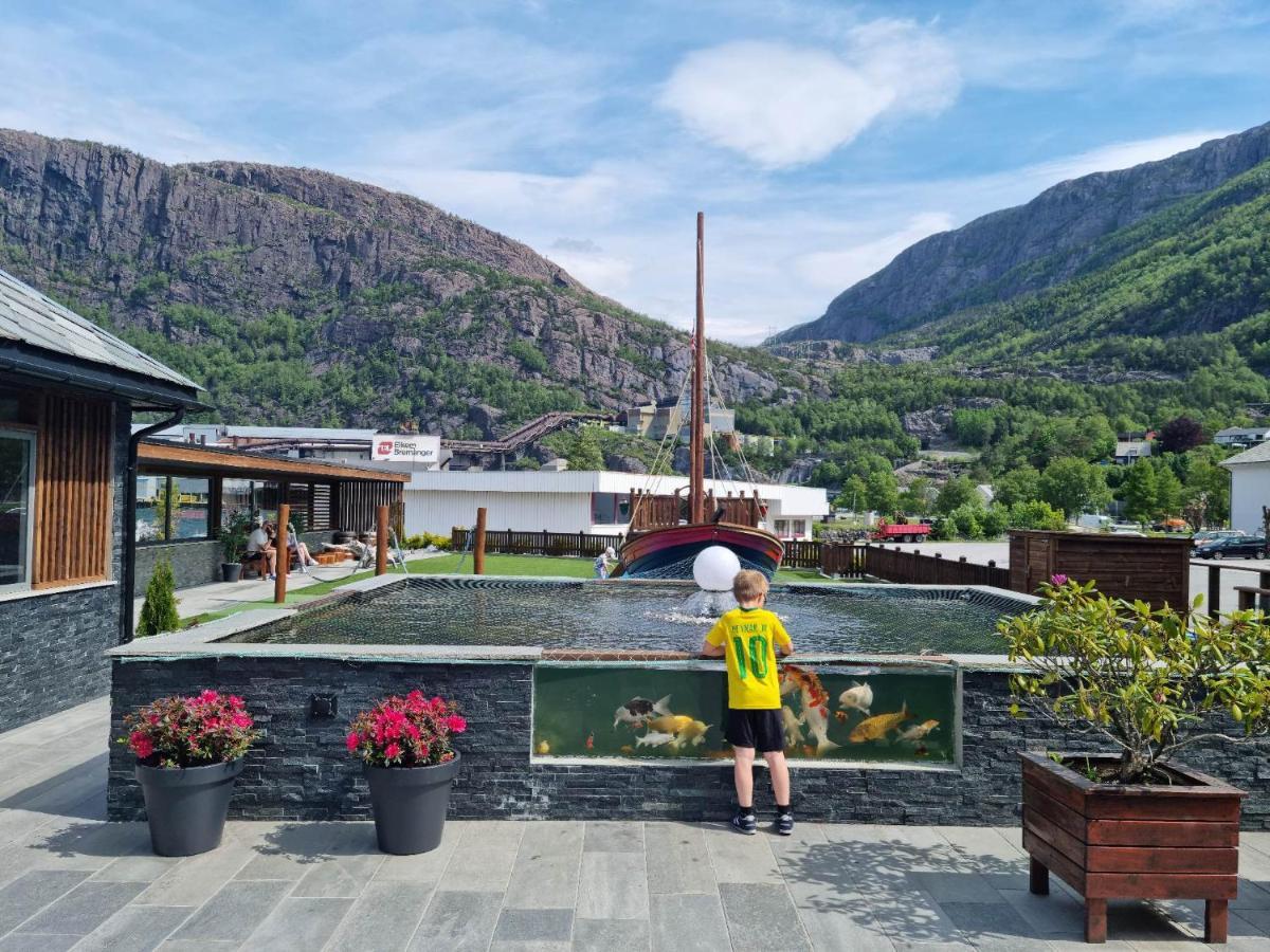Hotell Bremanger Fjord *
